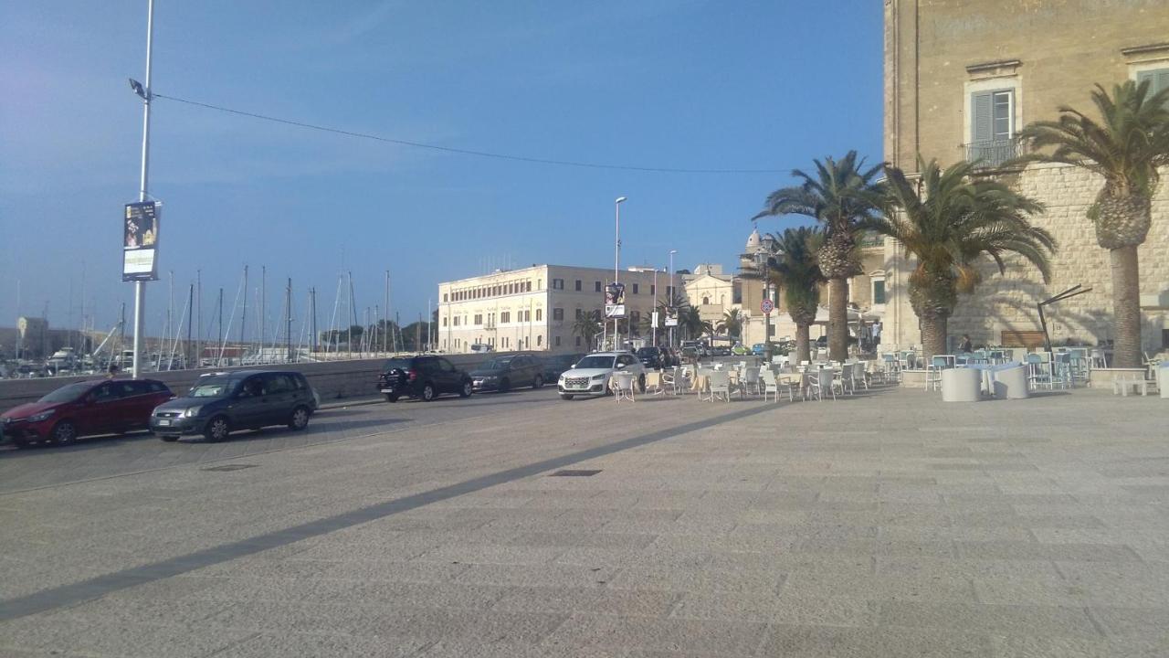 Bed and Breakfast Antico Molino Trani Esterno foto