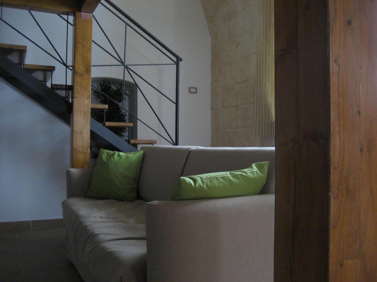 Bed and Breakfast Antico Molino Trani Esterno foto